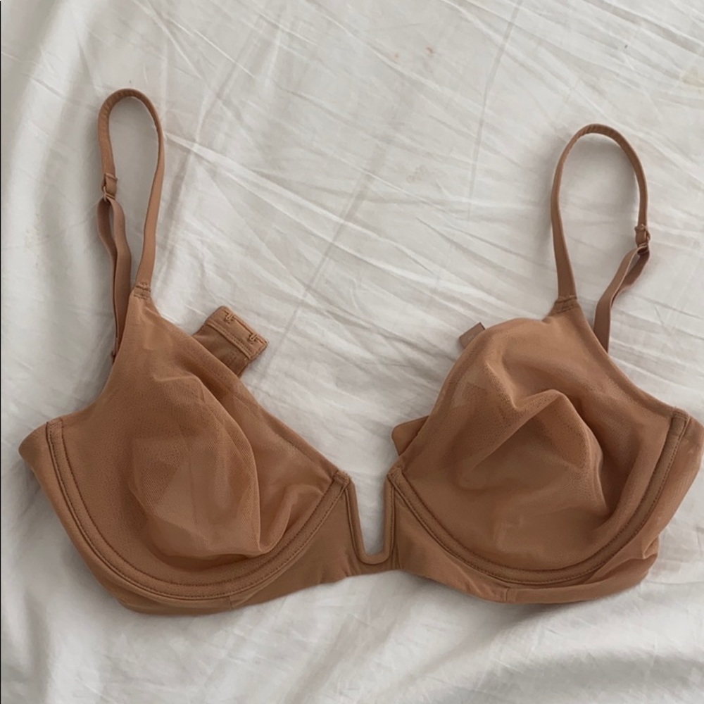 SKIMS plunge underwire bra